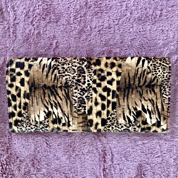 Animal Print Clutch / Handbag - Picture 6 of 8